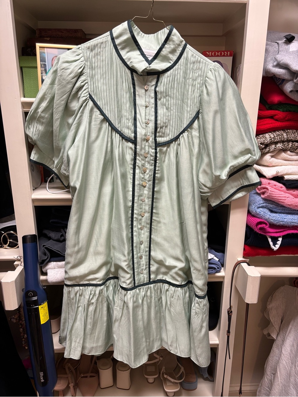 Pomander Place
Pomander Place by Tuckernuck Green Puff Sleeve Beatrix Dress